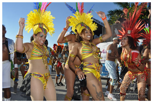 miami_cval_parade_2010_pt2-197