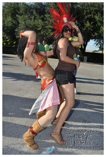 miami_cval_parade_2010_pt2-213