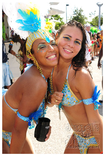 miami_cval_parade_2010_pt4-199