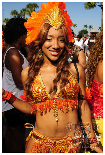 miami_cval_parade_2010_pt4-218