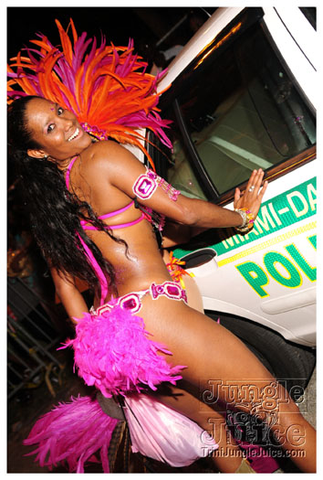 miami_cval_parade_2010_pt5-183