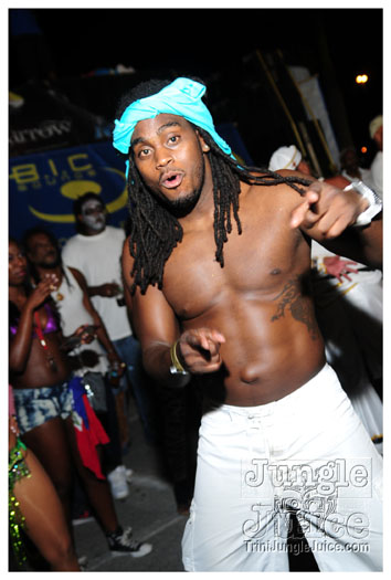 miami_cval_parade_2010_pt5-266