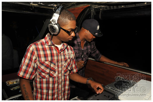 monday_night_madness_aug30-078