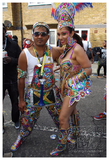nhc_poisonuk_2010-190
