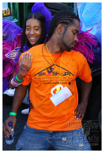 nhc_poisonuk_2010-207