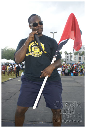 orlando_carnival_parade_2010-162