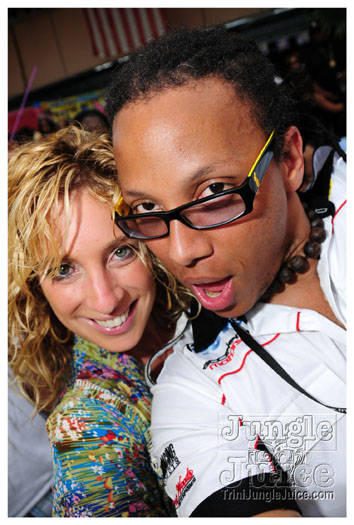 rise_n_shine_miami_2010-174