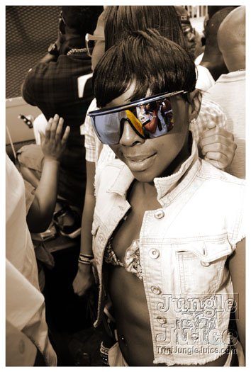 rise_n_shine_miami_2010-241