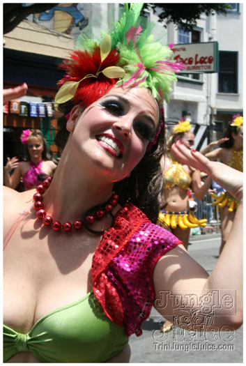 san_francisco_carnival_2010-221