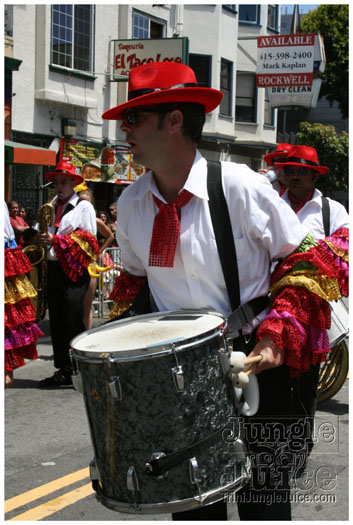 san_francisco_carnival_2010-227