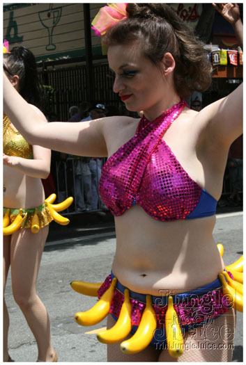 san_francisco_carnival_2010-233