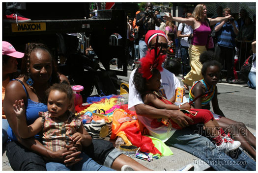 san_francisco_carnival_2010-262