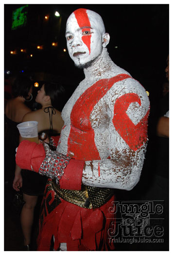 spooked_2010_oct29-191