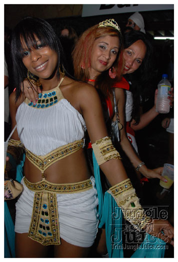 spooked_2010_oct29-203