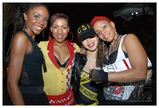 spooked_2010_oct29-205