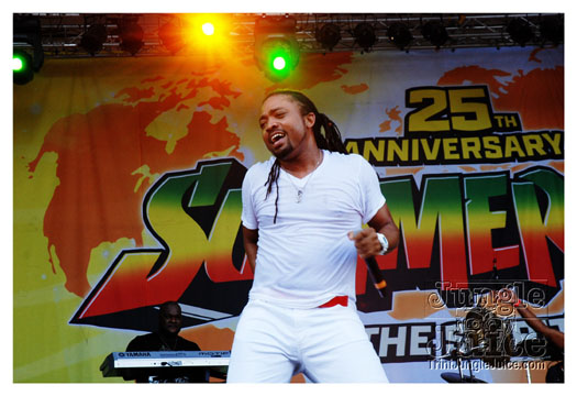 summer_jam_2010_sun-117