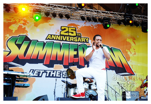 summer_jam_2010_sun-129