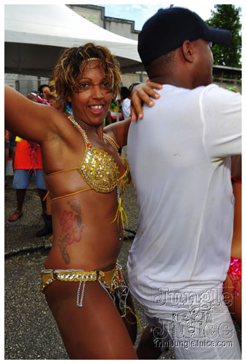 kadooment_day_2011_pt1-191