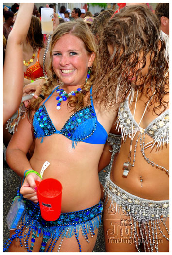 kadooment_day_2011_pt1-193