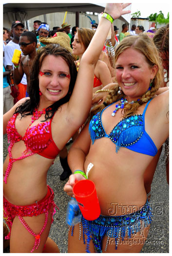 kadooment_day_2011_pt1-194