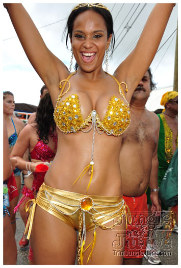 kadooment_day_2011_pt1-197