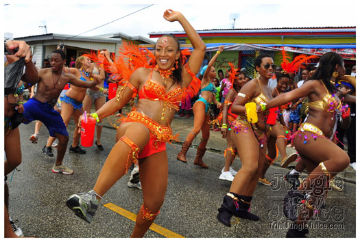 kadooment_day_2011_pt1-200