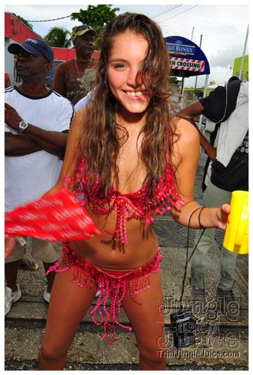 kadooment_day_2011_pt1-209