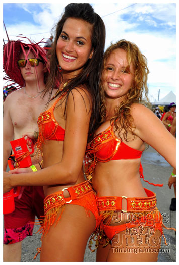 kadooment_day_2011_pt1-214