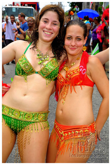 kadooment_day_2011_pt1-237