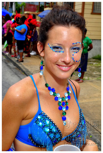 kadooment_day_2011_pt1-239
