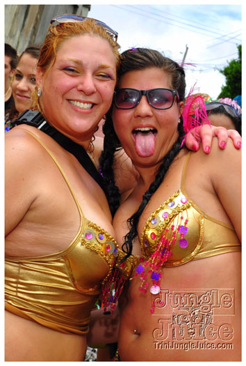 kadooment_day_2011_pt1-250