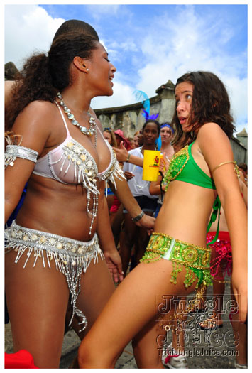 kadooment_day_2011_pt1-257