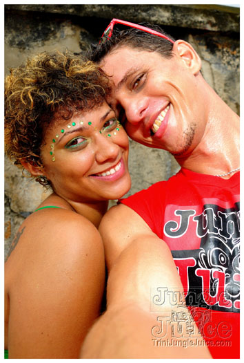 kadooment_day_2011_pt1-271
