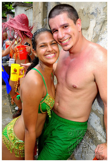 kadooment_day_2011_pt1-273