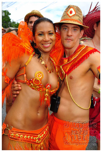 kadooment_day_2011_pt1-276