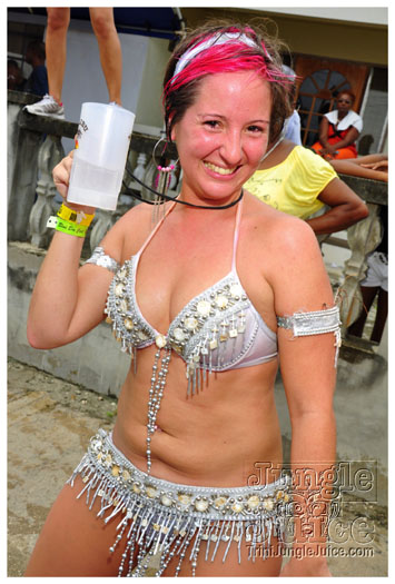 kadooment_day_2011_pt1-296