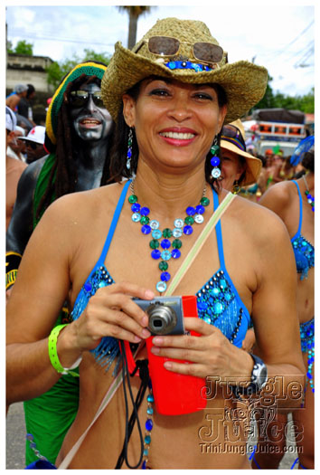kadooment_day_2011_pt1-298