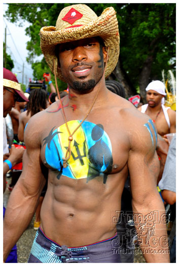 kadooment_day_2011_pt2-195