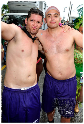 kadooment_day_2011_pt2-197