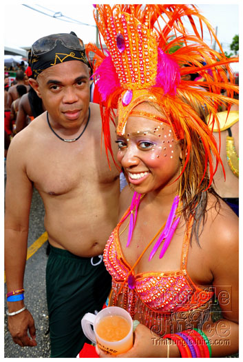 kadooment_day_2011_pt2-231