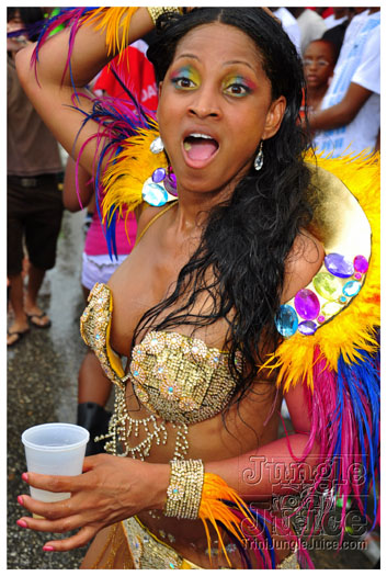 kadooment_day_2011_pt2-234