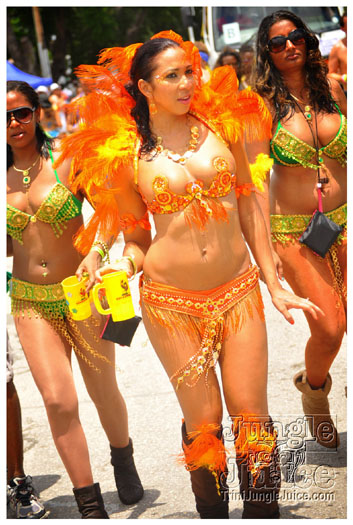 kadooment_day_2011_pt3-167