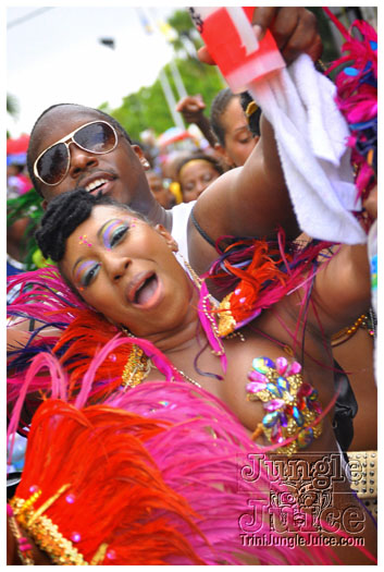 kadooment_day_2011_pt3-193