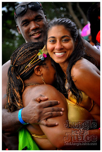 kadooment_day_2011_pt3-198