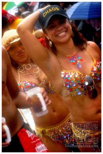 kadooment_day_2011_pt3-205