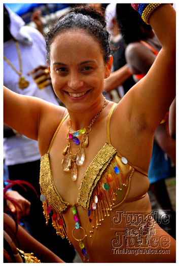 kadooment_day_2011_pt3-210