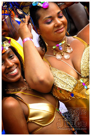 kadooment_day_2011_pt3-211