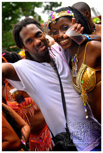 kadooment_day_2011_pt3-214