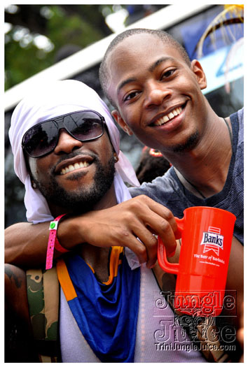 kadooment_day_2011_pt3-219