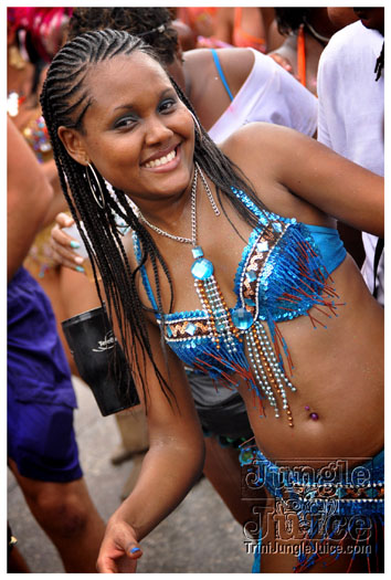 kadooment_day_2011_pt3-251